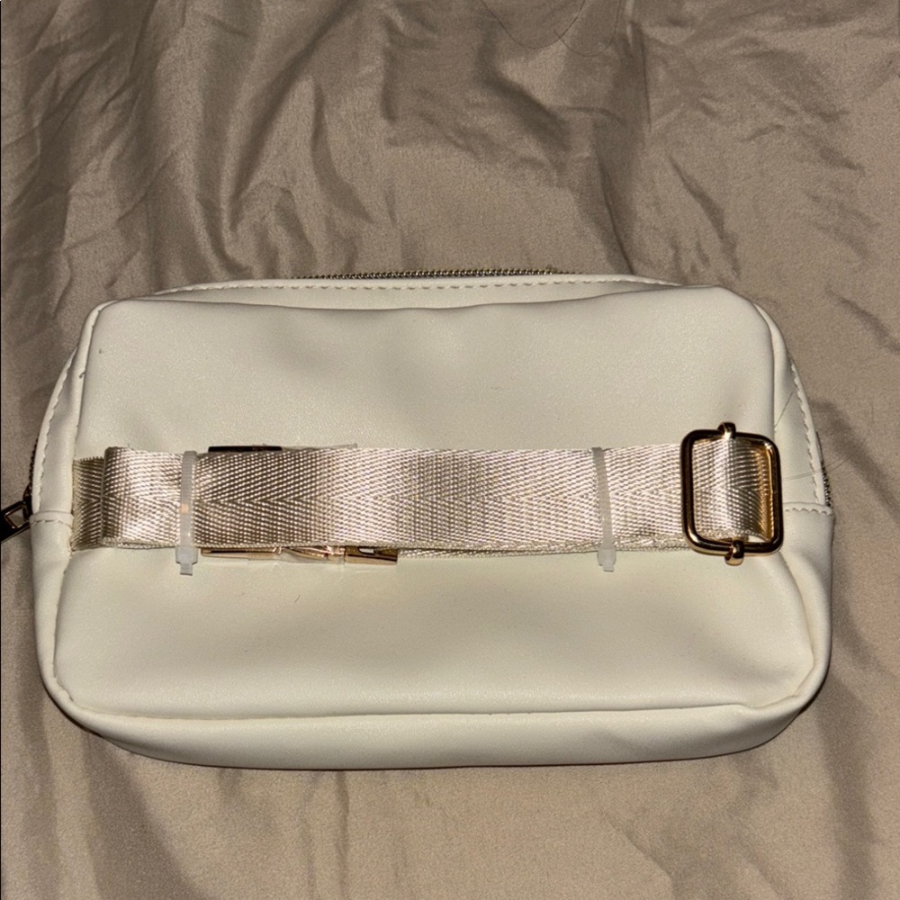Anne Klein Cream Bag with Minimalist Design